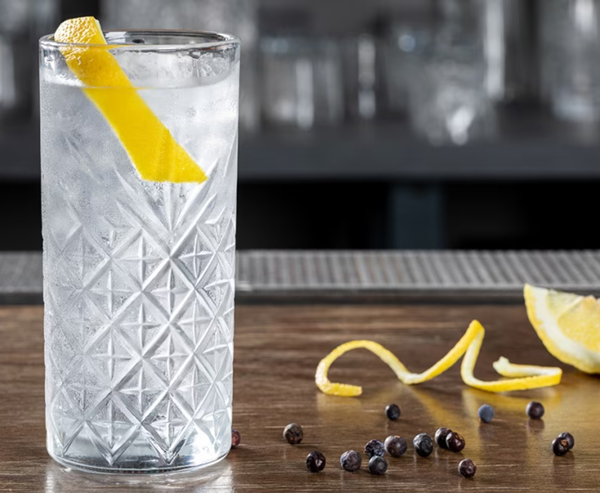 Servizio al Ristorante Lou Tchappe a Lillaz, frazione di Cogne